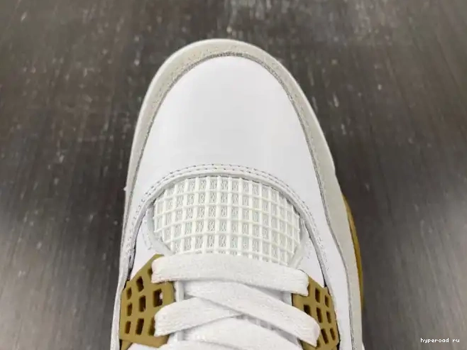 SB 4 Air Jordan DR5415-120 x Nike 0517